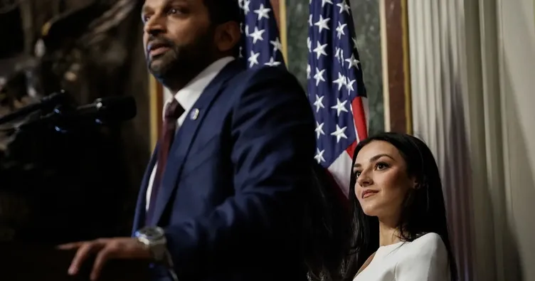 FBI başkanından tartışmalı önlem: Kız arkadaşını korumak için SWAT ekibi görevlendirdi