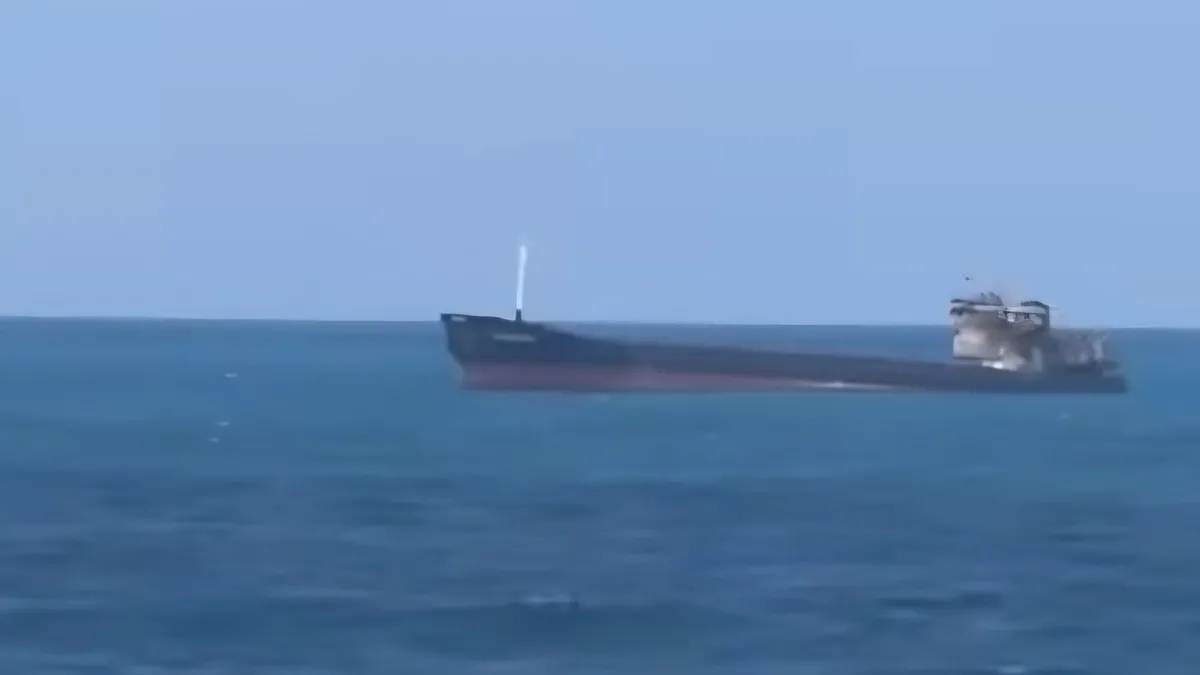 Karadeniz'de vurulan Rus gemisi Şile'de karaya oturdu
