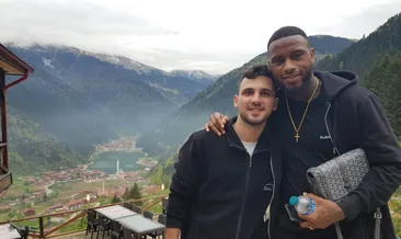 Trabzonsporlu Denswil’in Uzungöl keyfi