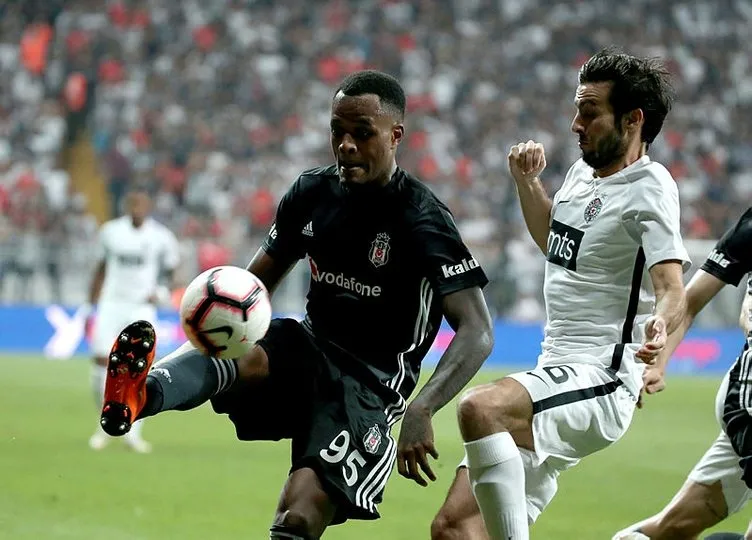 Beşiktaş’ın golcüsü paylaşılamıyor! Bonservisini alacaklar