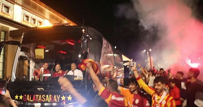 Galatasaray, Rize’de coşkuyla karşılandı – Son Dakika Spor Haberleri Galatasaray, Rize’de coşkuyla karşılandı – Son Dakika Spor Haberleri