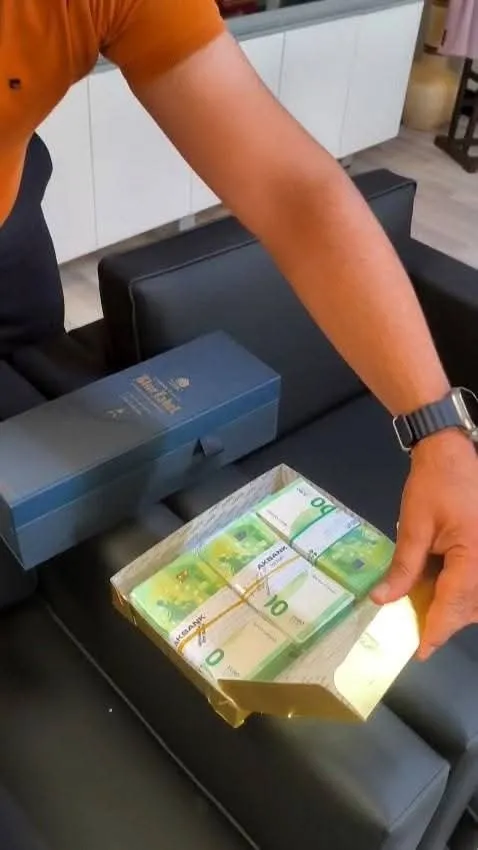 SON DAKİKA! CHP’li Manavgat Belediyesi’ndeki ’baklava kutusunda euro’ rezaletinde yeni gelişme: Başkan yardımcısı itirafçı oldu