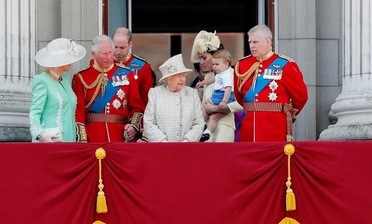 İngiltere kraliyet ailesinde flaş gelişme! Taht el mi değiştiriyor?