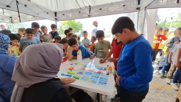yerinde-bilim-deneyimi-etkinligi-devam-ediyor-1746796158798.jpg