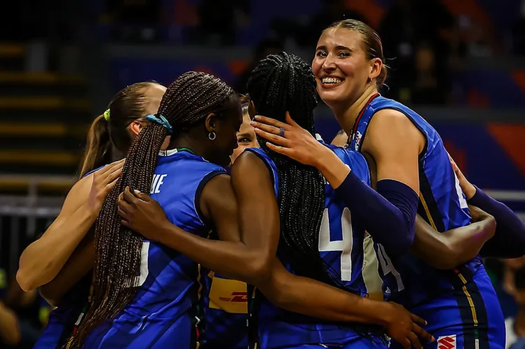 FIVB Voleybol Milletler Ligi puan durumu güncellendi! Filenin Sultanları’nın yeni yeri belli oldu