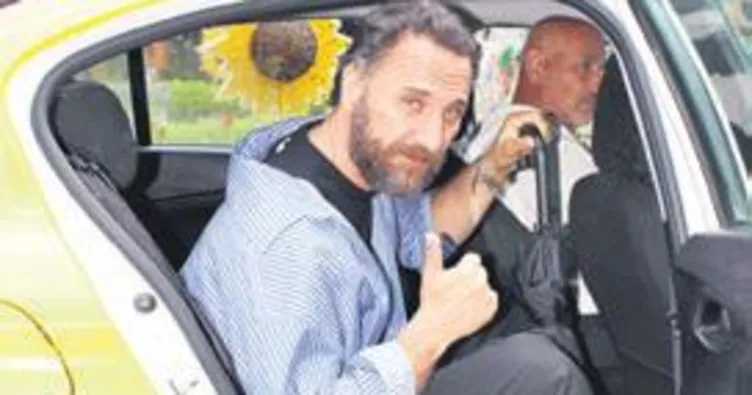 Daha sonra konuşalım, çok acelem var!