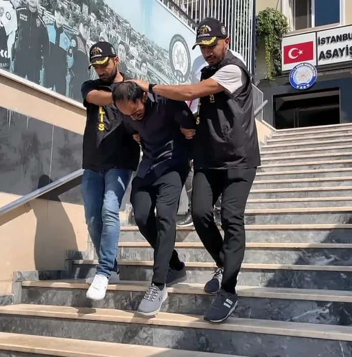 Sahte hırsızlık planına gerçek güvenlik kamerası şoku!