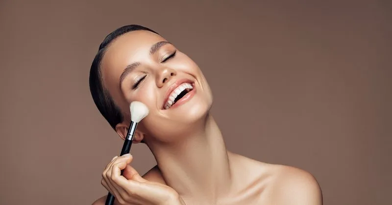 haberleri ve makyajla