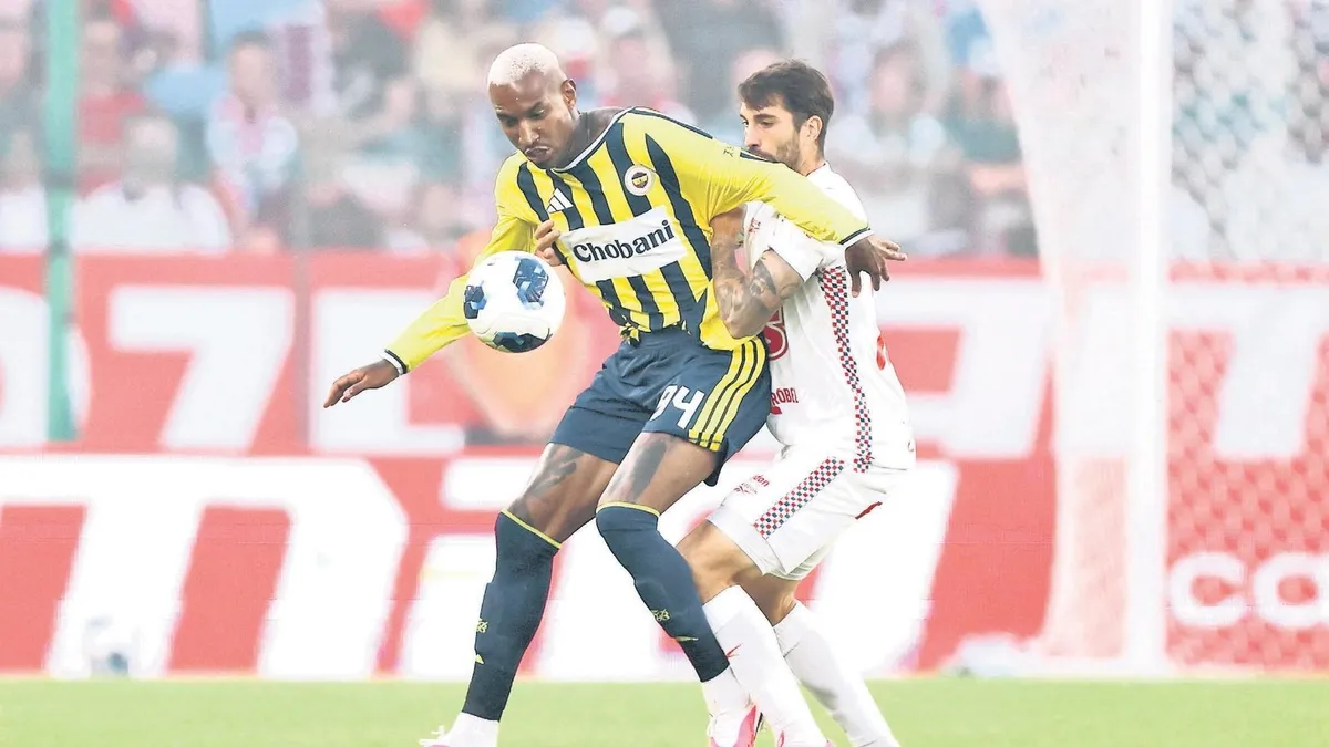 Fenerbahçe'den Polonya'da Rahat Galibiyet
