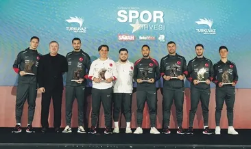 Aslan ödüle doymadı