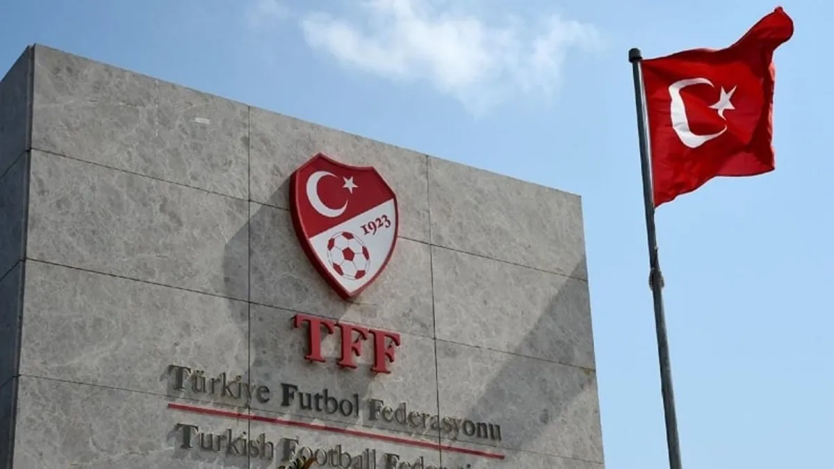 PFDK'dan, Fenerbahçe ve Galatasaray'a para cezası