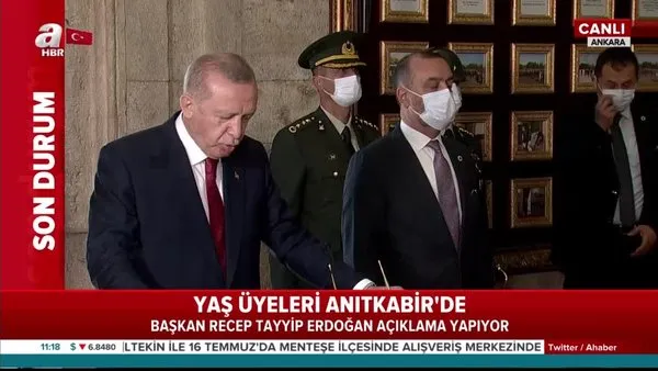 Son Dakika: Cumhurbaşkanı Erdoğan YAŞ kararları öncesi Anıtkabir'i ziyaret etti | Video