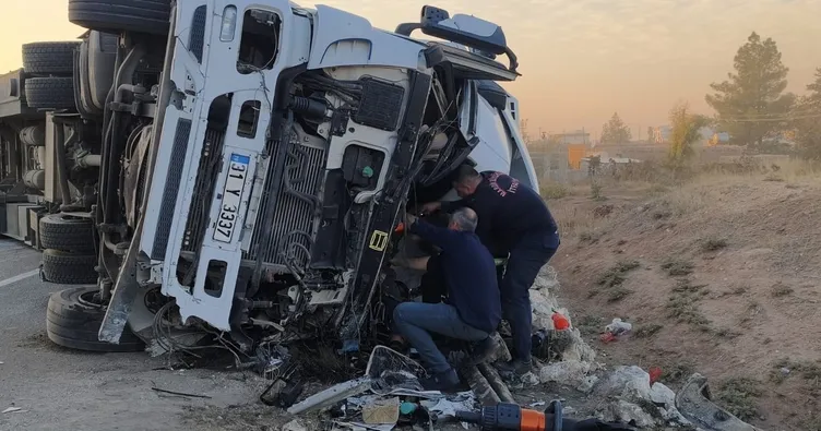 İpekyol’unda feci kaza! 1 ölü 2 yaralı