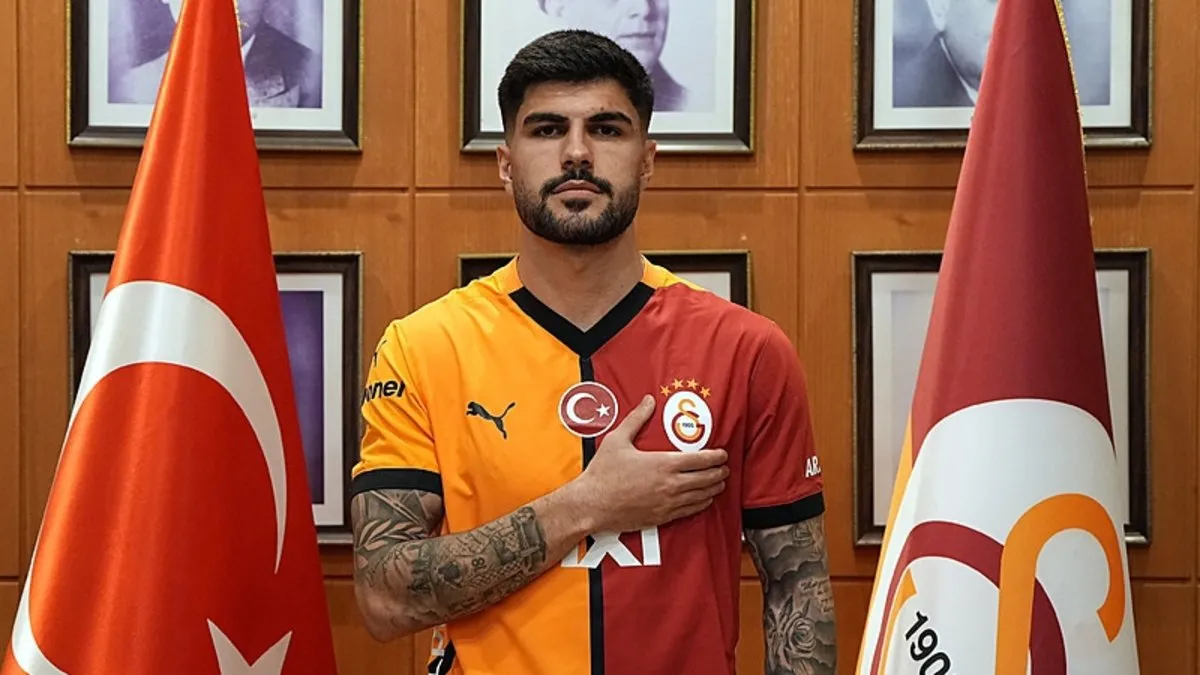 ...                    </div>
                    <div class=