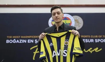 Fenerbahçe teknik direktörünü Mesut Özil’le ikna edecek
