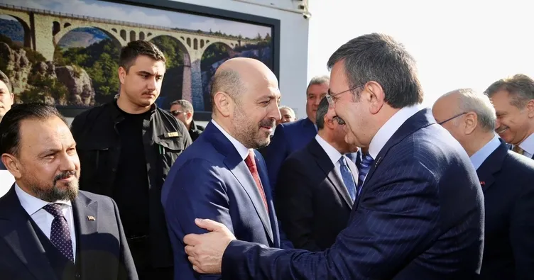 Halil Nacar’dan gövde gösterisi