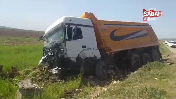 SON DAKİKA: Şanlıurfa'da otomobil ile kamyon çarpıştı: Ölü ve çok sayıda yaralı var | Video