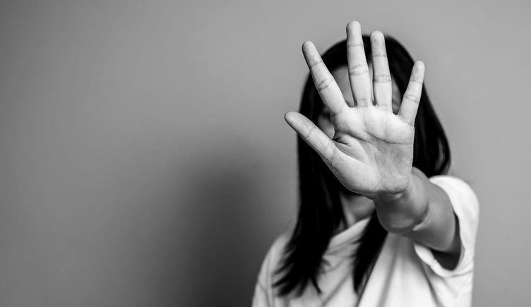 Sapık öğretim üyesi başka kızları da taciz etmiş: Mağdurların anlattıkları mide bulandırdı!