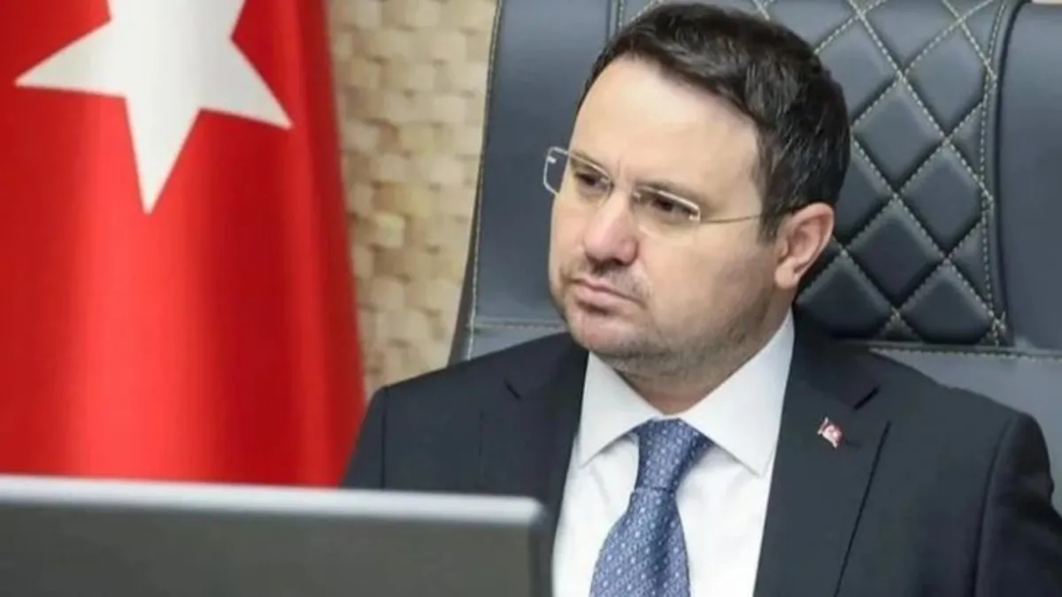 Öğretmen Fatma Nur Çelik’in öldürülmesine ilişkin Bakan Gürlek “Sorumlular hukuk önünde hesap verecek” Öğretmen Fatma Nur Çelik’in öldürülmesine ilişkin Bakan Gürlek “Sorumlular hukuk önünde hesap verecek”