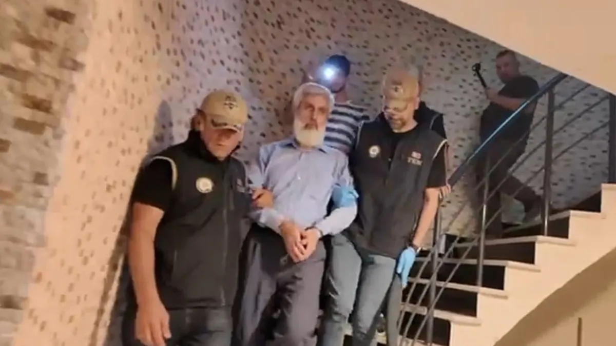 SON DAKİKA! Alparslan Kuytul suç örgütü soruşturmasında yeni gelişme! İrtibat ağında FETÖ bağlantıları haber görseli