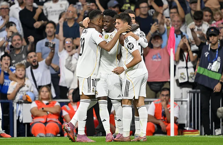 Dünya kulüpler sıralaması güncellendi! İşte ilk 30’daki tek Süper Lig devi...