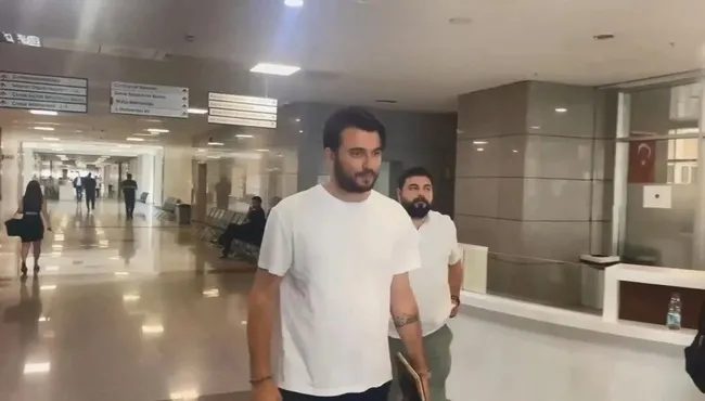 ekrem-imamoglunun-avukati-mehmet-pehlivan-tutuklamaya-sevk-edildi-1750345023993.jpeg Ekrem İmamoğlu’nun avukatı Mehmet Pehlivan tutuklandı