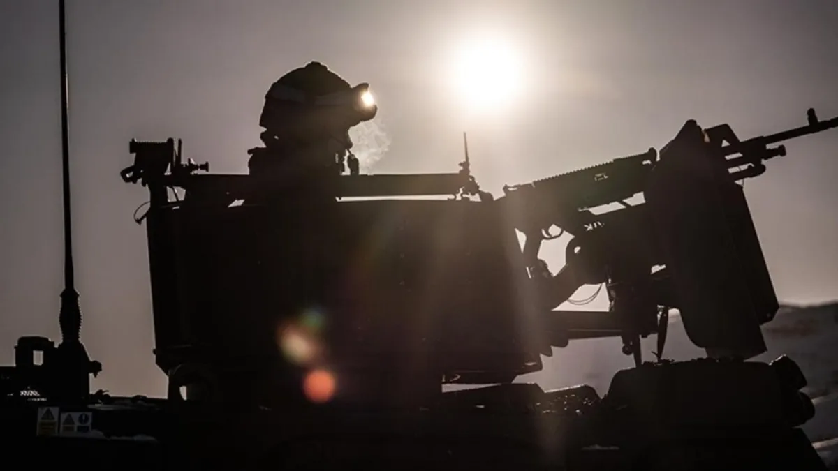 Suriye’nin Humus ilinde silahlı saldırı: Suriye ve ABD askerleri hedef alındı Suriye’nin Humus ilinde silahlı saldırı: Suriye ve ABD askerleri hedef alındı