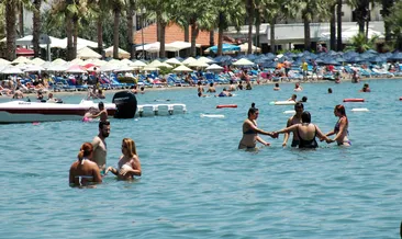 Bodrum’da beachler sinek avladı