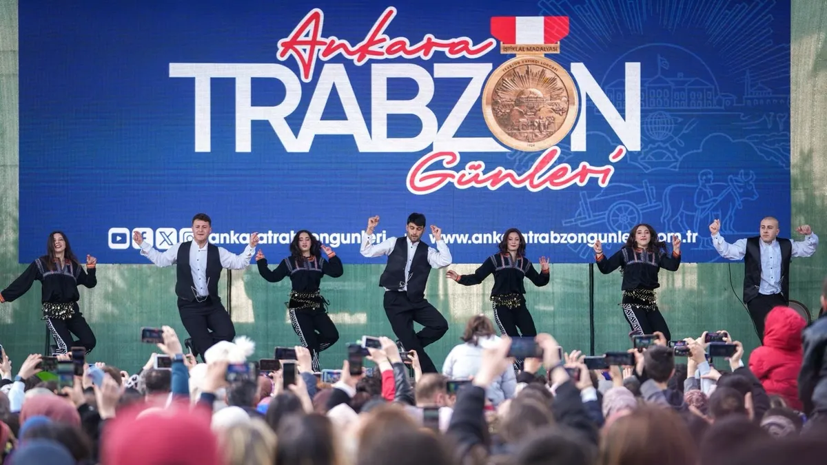 Trabzon Tanıtım Günleri’ne yoğun ilgi! Başkan Genç’ten teşekkür Trabzon Tanıtım Günleri’ne yoğun ilgi! Başkan Genç’ten teşekkür