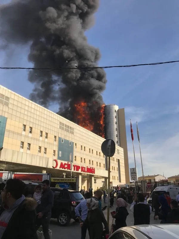 Taksim Eğitim ve Araştırma Hastanesi'nde yangın