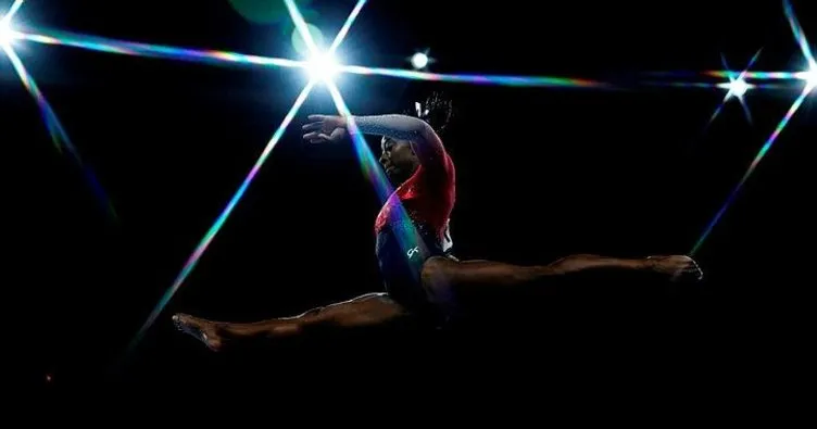 Dünya Artistik Cimnastik Şampiyonası: Simone Biles’tan rekor