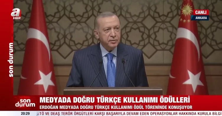 Son dakika! Başkan Erdoğan: Sosyal medyadaki dil Türkçemiz için tam bir felaket habercisidir.