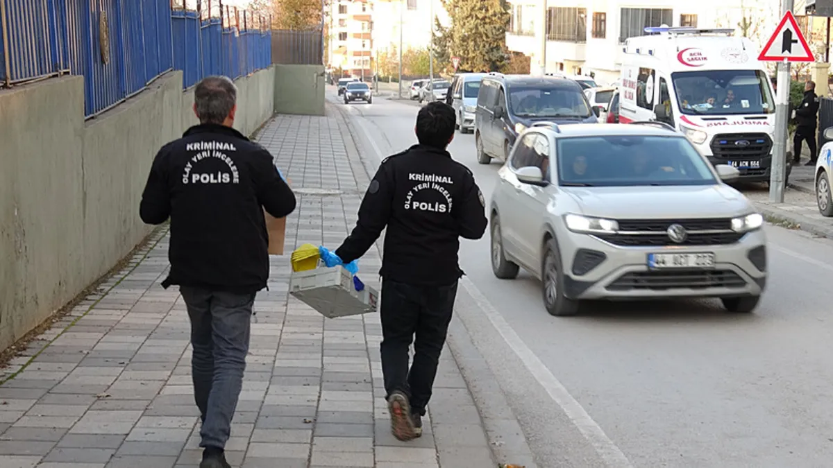 Yaşlı kadın evinde ölü bulundu!