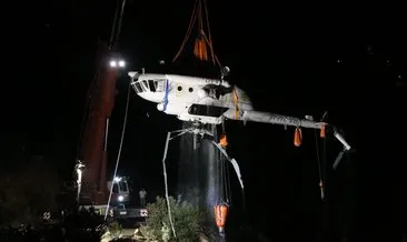 Helikopterin enkazı, JAK ve SAK Timleri tarafından sudan çıkarıldı #adana