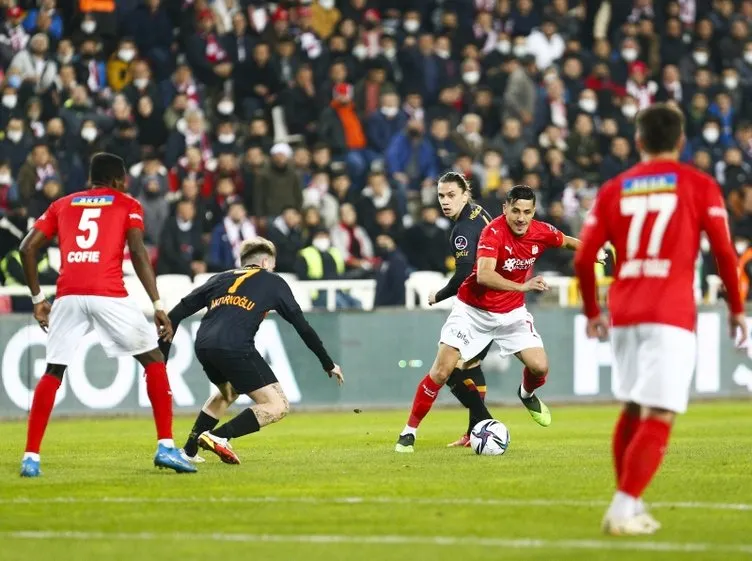 Son dakika! Sivas-Galatasaray maçı sonra şok sözler: MHK üzerinden Galatasaray’a operasyon...