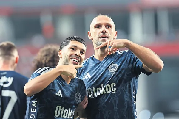 gozun-aydin-fenerbahce-1788130428724.jpeg
