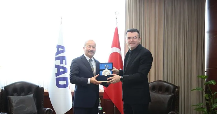 Afyon Milletvekili Mehmet Taytak, AFAD Başkanı Okay Memiş’i ziyaret etti