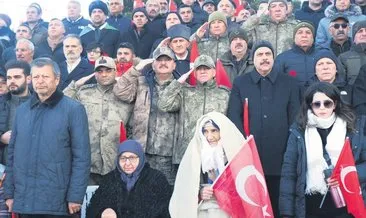 Sabah namazıyla yola koyuldular... Erzurumlulardan Aziziye Tabyaları’na saygı yürüyüşü