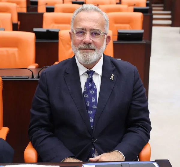 manisali-engin-arslan-serbest-kaldi-ak-parti-grup-baskan-vekili-bahadir-yenisehirlioglundan-yogun-caba-1733655695068.jpg