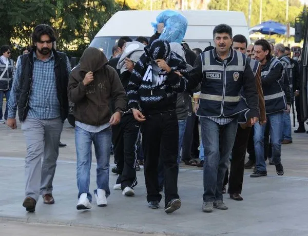 Fuhuş çetesi Rus doktoru işkenceyle delirttiler!