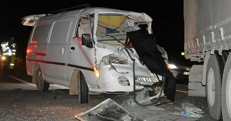 Aydın’da tırla minibüs çarpıştı: 1 ölü