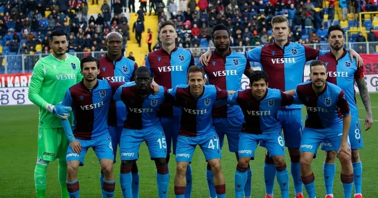 Trabzonspor ile Sivasspor liderlik için karşı karşıya geliyor