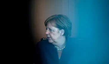 ’Karanlık güçler’in pençesindeki Almanya!