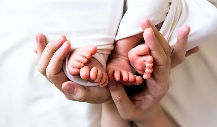 Görenler şaştı kaldı! Milyonda bir gerçekleşen olay oldu, ABD’de çift rahimli bir kadın iki günde iki bebek doğurdu