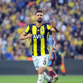 Fenerbahçe'nin tecrübeli sol beki Hasan Ali Kaldırım'dan derbi açıklaması