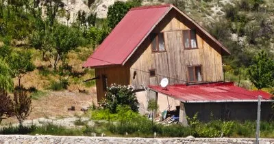Erzurum Uzundere'de toprak kayması #erzurum