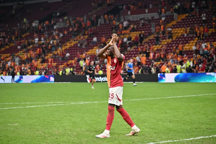 SON DAKİKA HABERLERİ: Usta yazarlardan Osimhen-Mourinho-Şenol Güneş-Immobile yorumları! Mourinho’nun yaptığı planlı bir saldırı