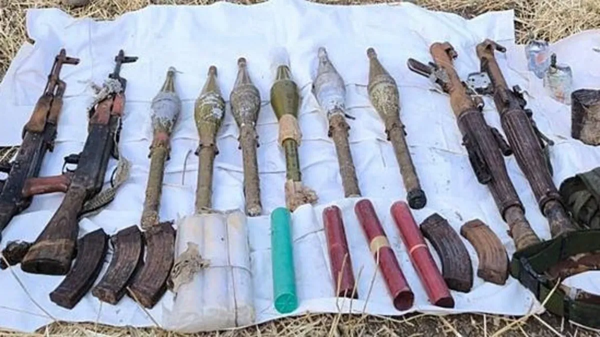 Hakkari kırsalında silah ve mühimmat ele geçirildi