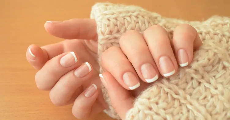 Evde ucuza manikürün sırları