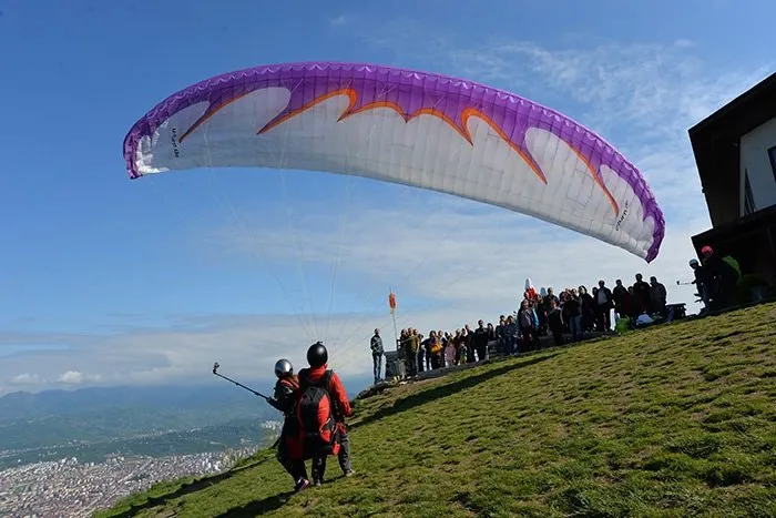 Ordu paraşüt tutkunlarının yeni adresi oldu